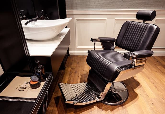 Парикмахерское оборудование - chairs for barbershop kategory